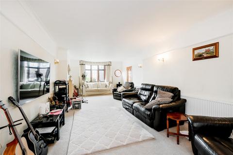 undefined, Dale View Crescent, North Chingford