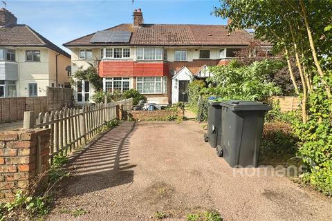 10 Orchard Close, Denham, Uxbridge, UB9 4BB