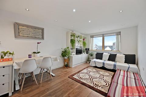 1 bedroom flat for sale, Church Road, London