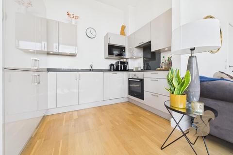 2 bedroom apartment for sale, Burgess Springs, Chelmsford CM1