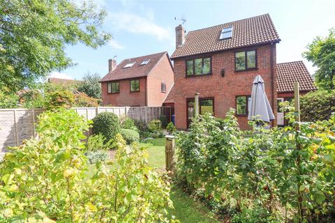undefined, St. Davids Close, Odiham RG29