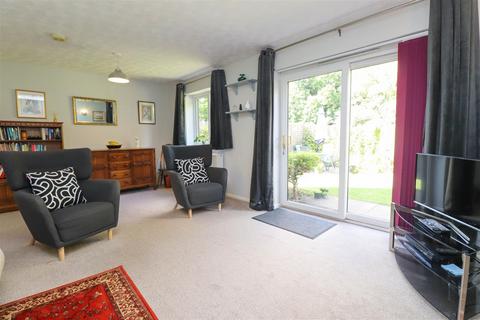 undefined, St. Davids Close, Odiham RG29