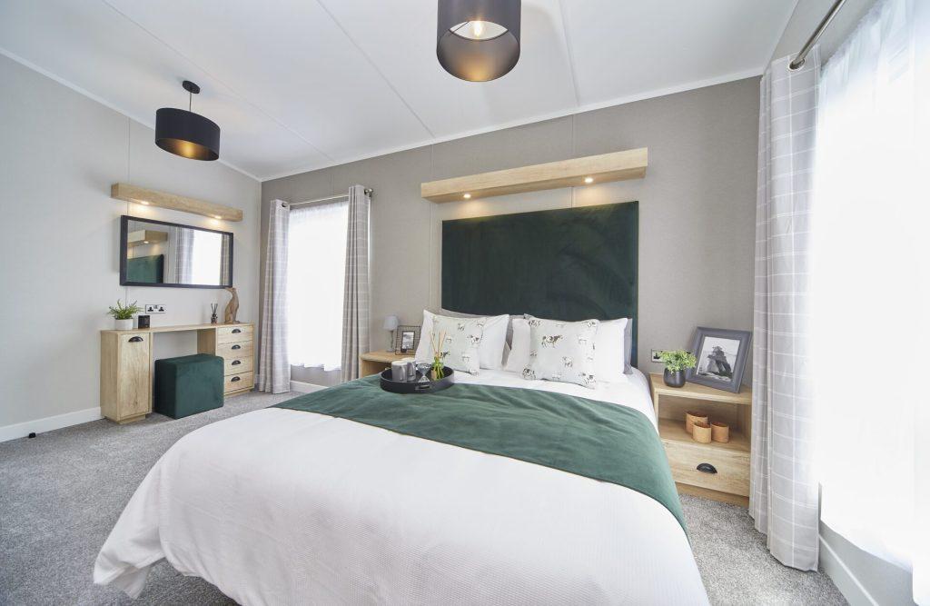 Juliots Well Lodge Retreat- Sunseeker-Sensation-99