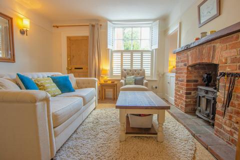 undefined, High Street, Foulsham