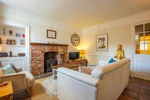 undefined, High Street, Foulsham