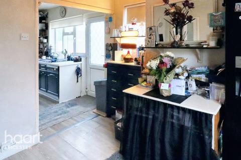 3 bedroom semi-detached house for sale, The Avenue, Leicester