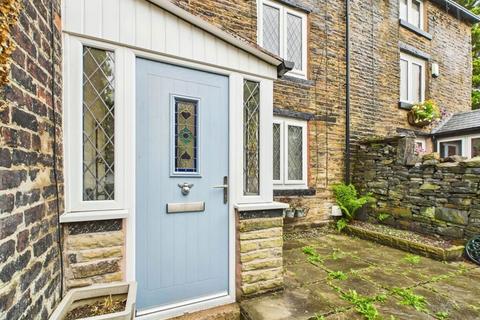 4 bedroom cottage for sale, Markland Hill, Bolton, Greater Manchester, BL1 5EQ