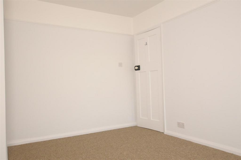 Bedroom 2 2.JPG