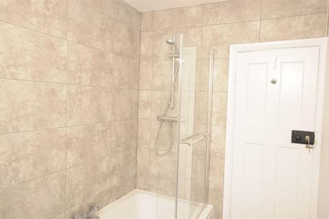 4 bedroom semi-detached house to rent, Mowbray Road, Cambridge CB1