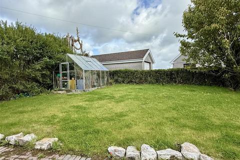 undefined, Meinciau Road, Mynyddygarreg, Kidwelly