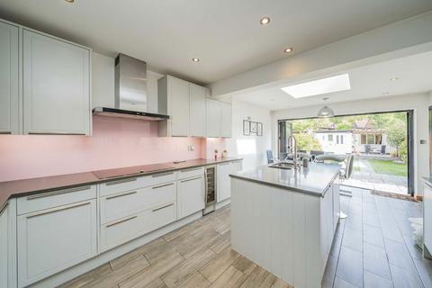 undefined, Marlborough Road, Isleworth TW7