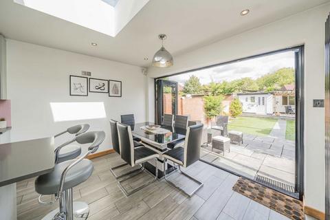 undefined, Marlborough Road, Isleworth TW7