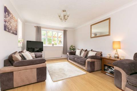 undefined, Marshall Road, Crawley RH10