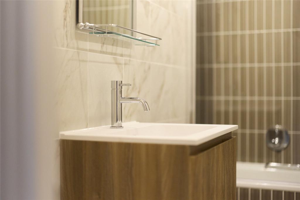 Principal Bathroom