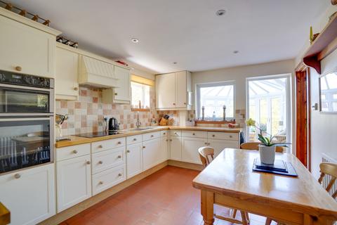 4 bedroom detached house for sale, High Street, Newmarket CB8