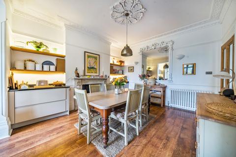 undefined, Stanley Road, Teddington, TW11