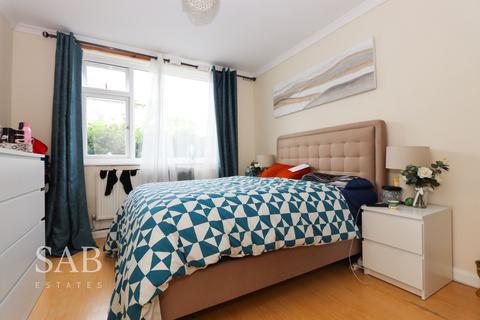 undefined, Oldfield Lane South, Greenford, UB6