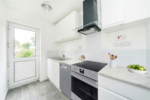undefined, Alderbury Road, London SW13