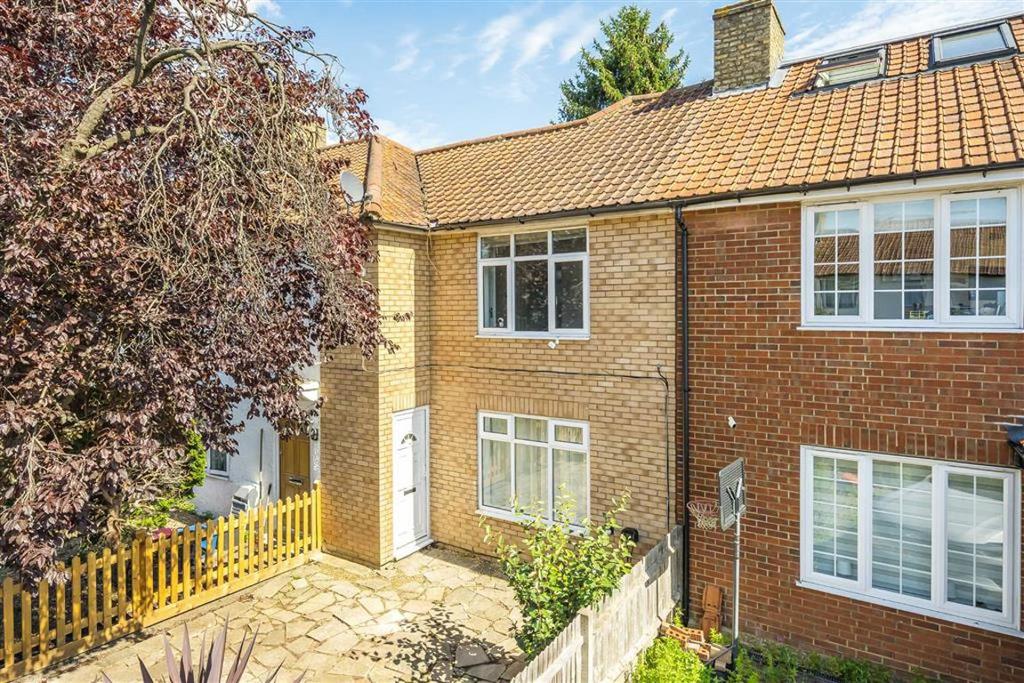 Detached house exterior