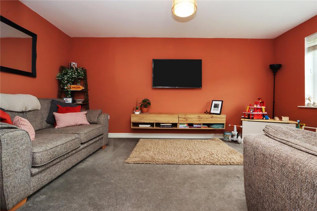Living Room Pic 3