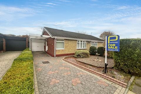 2 bedroom bungalow for sale, Windsor Close, Whickham, Newcastle upon Tyne, Tyne and Wear, NE16 5SX