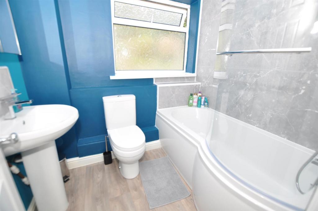 Family bathroom