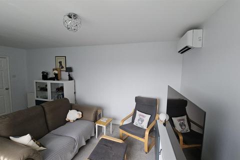 4 bedroom detached house for sale, Mumbles Head Park, Pembrey, Burry Port