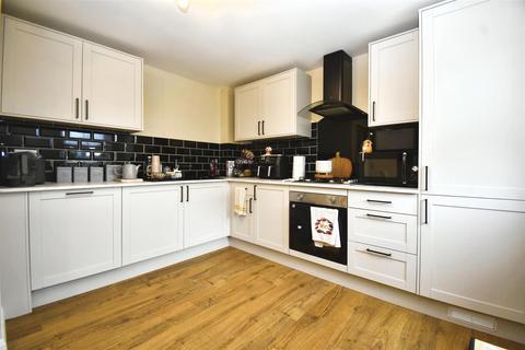 undefined, Hornscroft Park, Kingswood, Hull