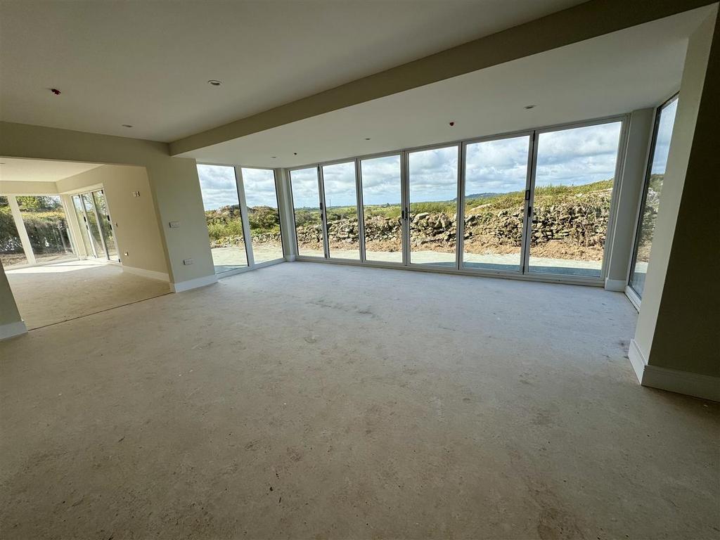 Superb Kitchen/Dining Room