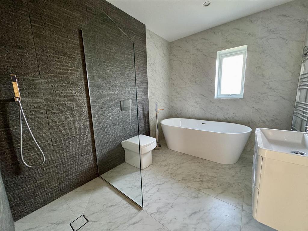En Suite Wet Room
