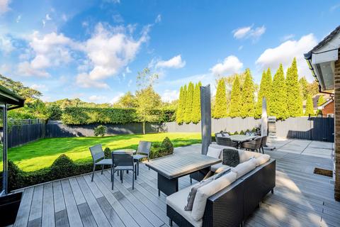 6 bedroom detached house for sale, Alcocks Lane, Tadworth KT20