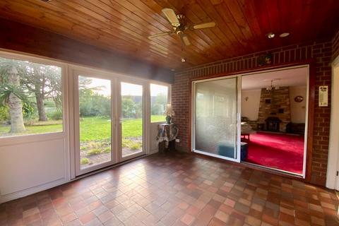 4 bedroom detached house for sale, SUNNYSIDE ROAD, off Heath Road, Uttoxeter