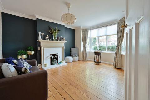 undefined, Park Avenue, Watford, WD18