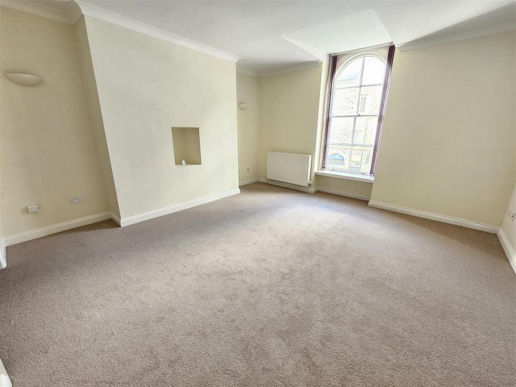 Living Room.jpg