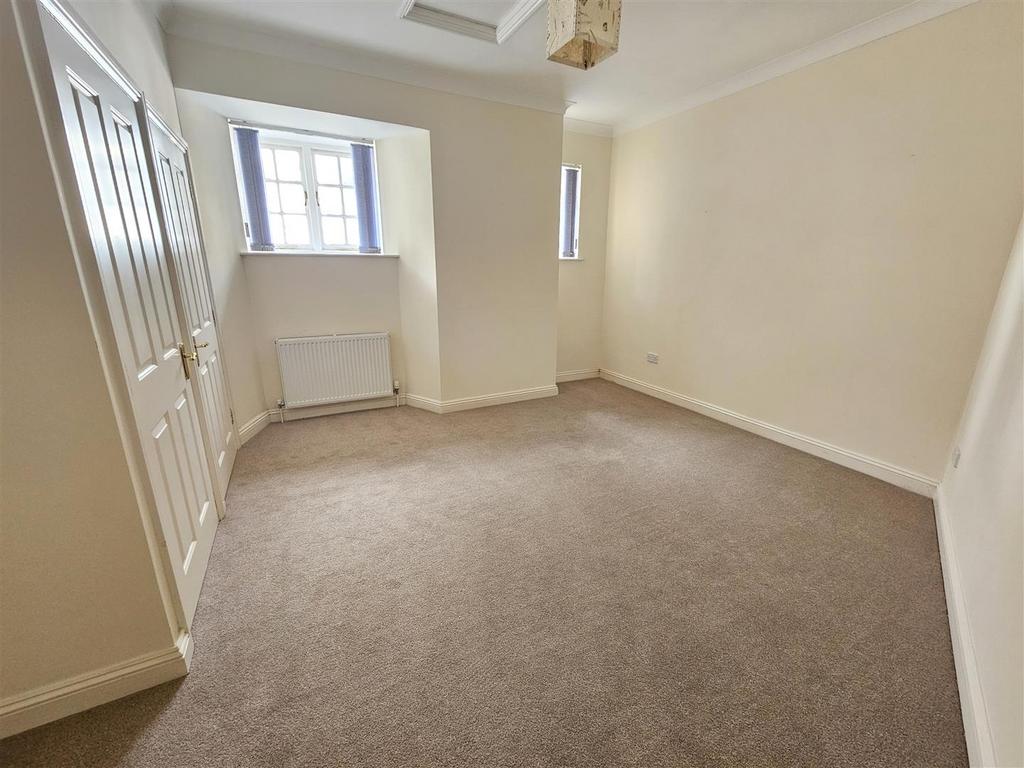 Bedroom 2.jpg