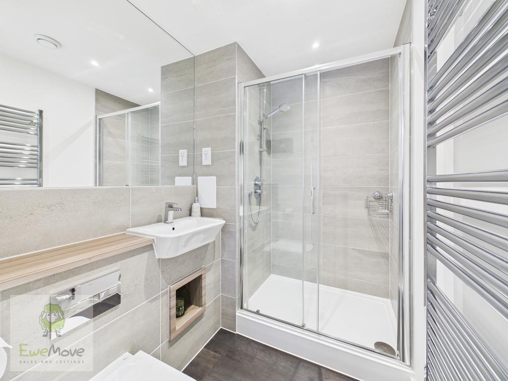 Ensuite Shower Room