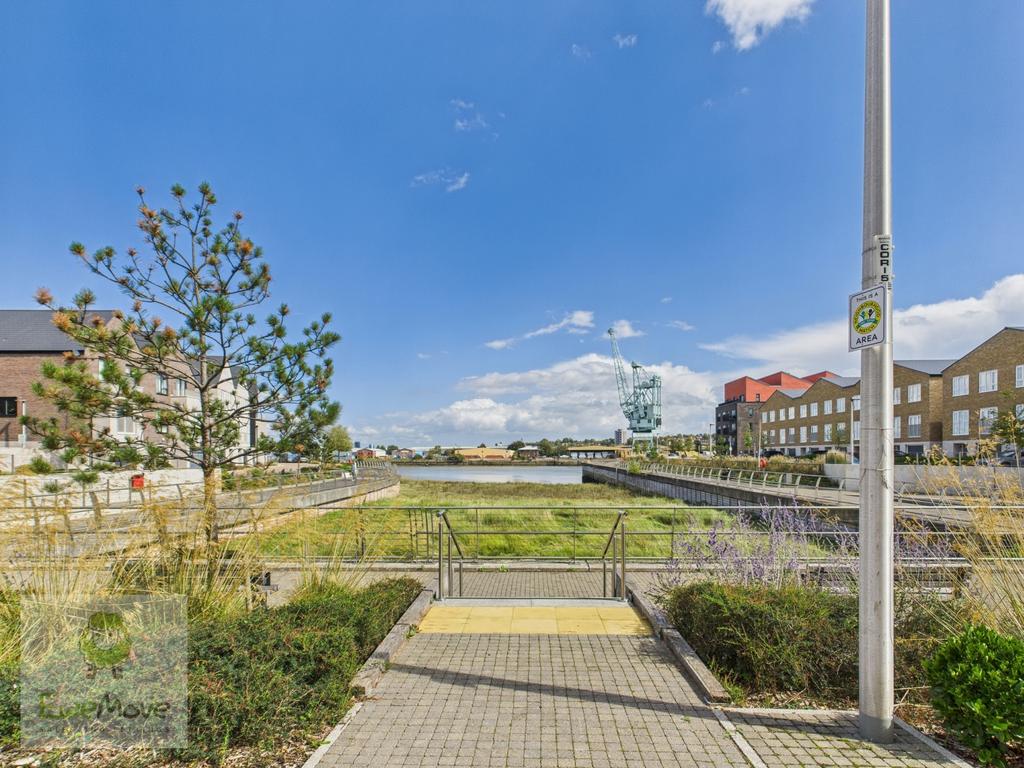 Quayside Street View