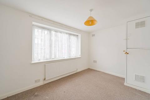 2 bedroom flat for sale, Vera court, Wood Green, Wood Green, London, N22