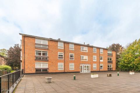 Maresfield, Croydon, CR0
