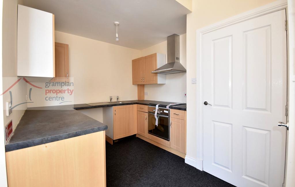 1a Kitchen .JPG