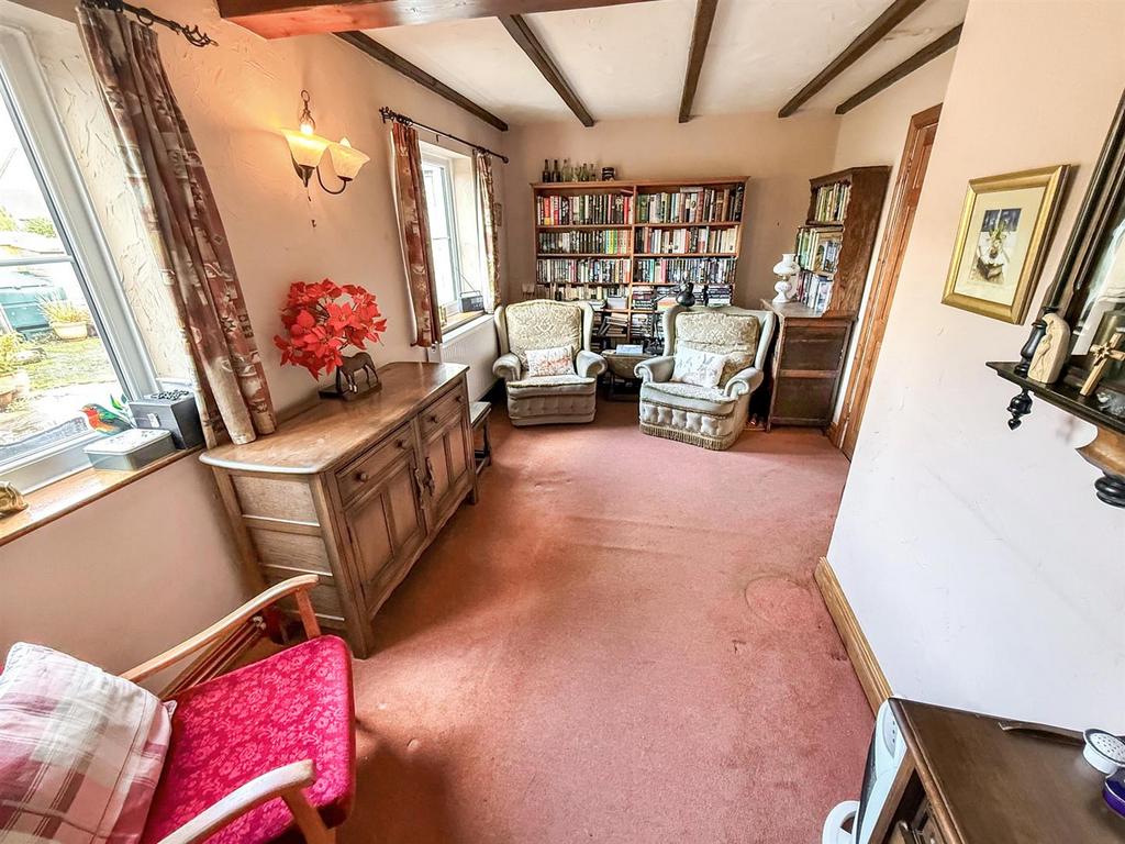 Dining Room/Snug