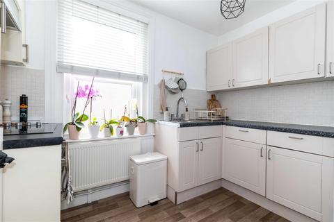 1 bedroom flat for sale, Broadwater Street East, Worthing