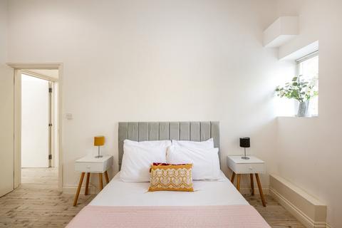 3 bedroom apartment for sale, Brondesbury Villas