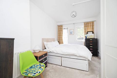 1 bedroom flat for sale, Stothard House, Amiel Street, Whitechapel, London, E1