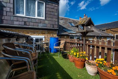 3 bedroom townhouse for sale, Bank Street, Herne Bay