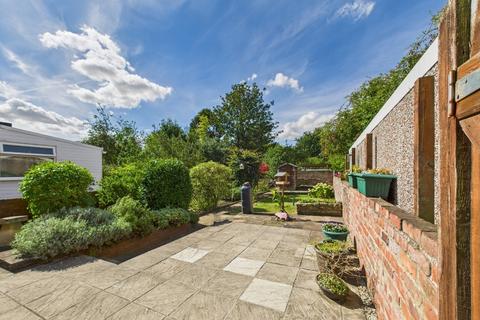 4 bedroom end of terrace house for sale, Victoria Road, Driffield, YO25 6TY