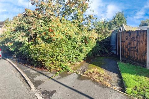 undefined, Cheriton Grove, Staffordshire WV6