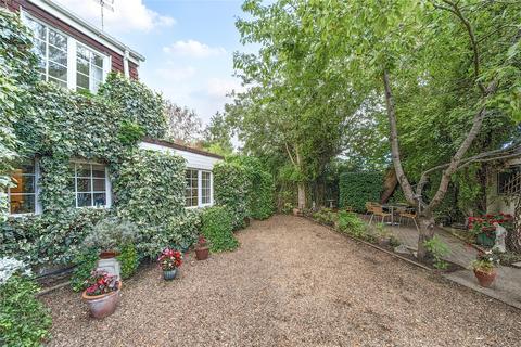 undefined, Liberty Lane, Surrey KT15