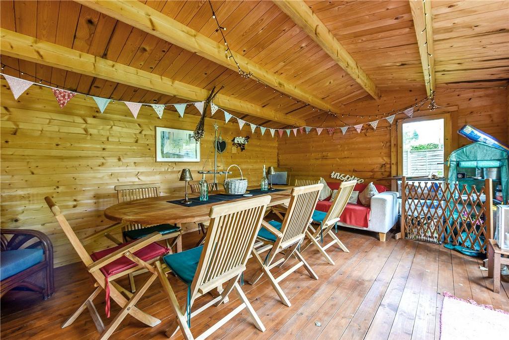 Summerhouse Interior