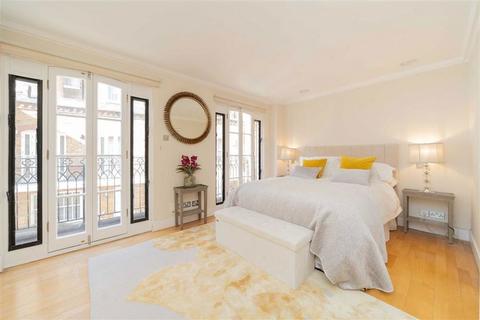 3 bedroom house to rent, Onslow Mews West, London SW7